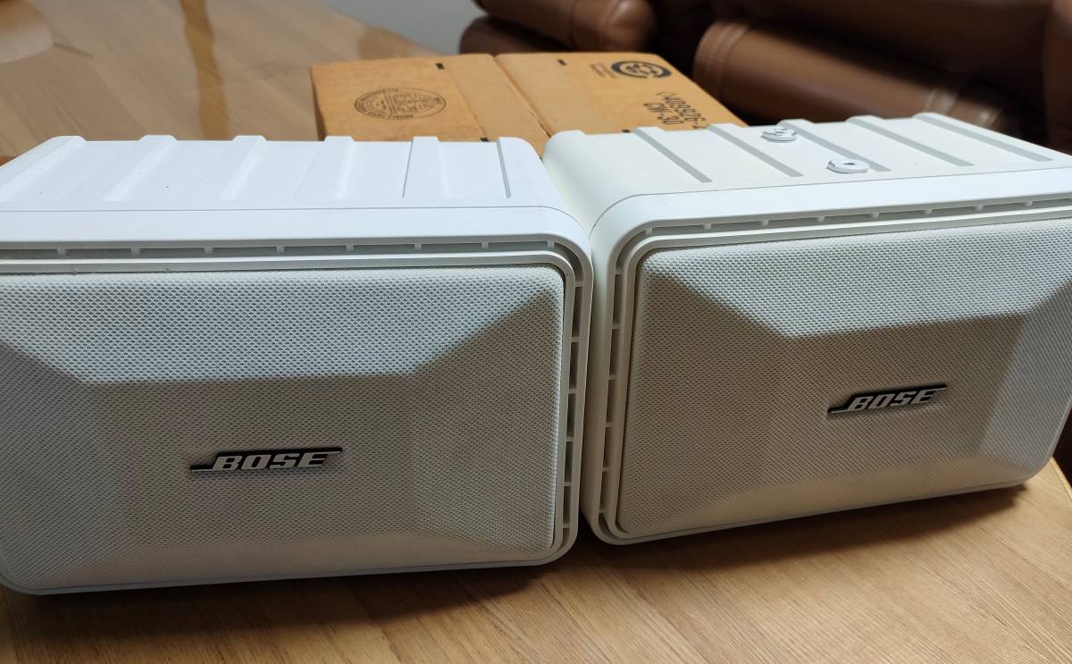 オーディオ機器 Bose 101MM ホワイトスピーカー