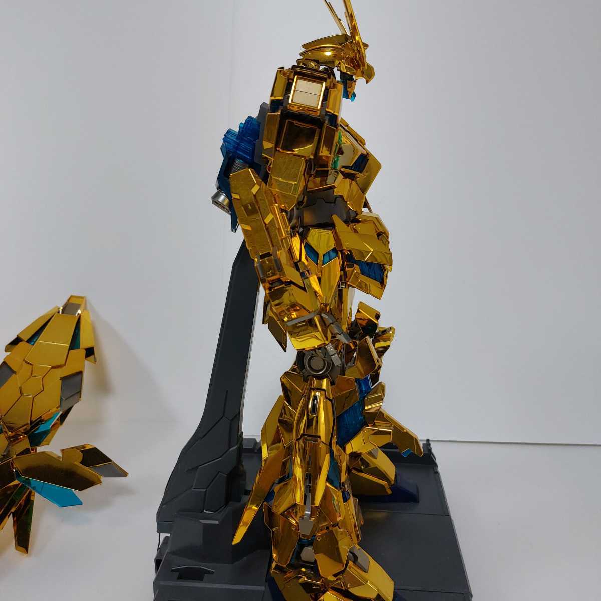 ガンプラ 完成品 バンダイ ガンダム PG 1/60 RX-0 ユニコーンガンダム3 
