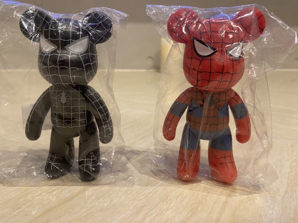 テディーベアスパイダーマン　ベアブリック スパイダーマン