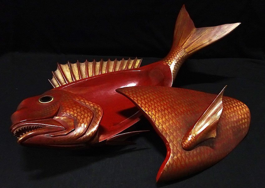 緑屋zt□ 時代物 沈金細工 大鯛 菓子器 大蓋物 特大 幅約70cm 輪島塗