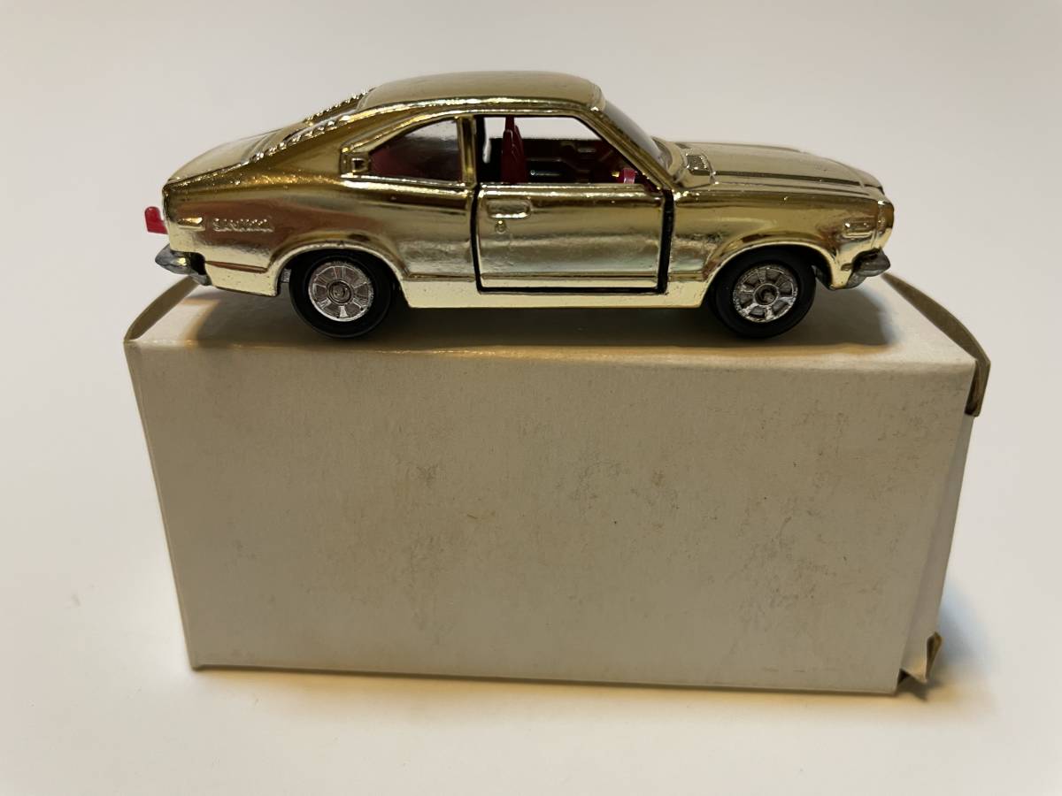 【未使用】トミカ ゴールド マツダ サバンナGT トミカ 懸賞トミカ NO80 マツダサバンナGT ゴールド 赤座席 1Fホイール