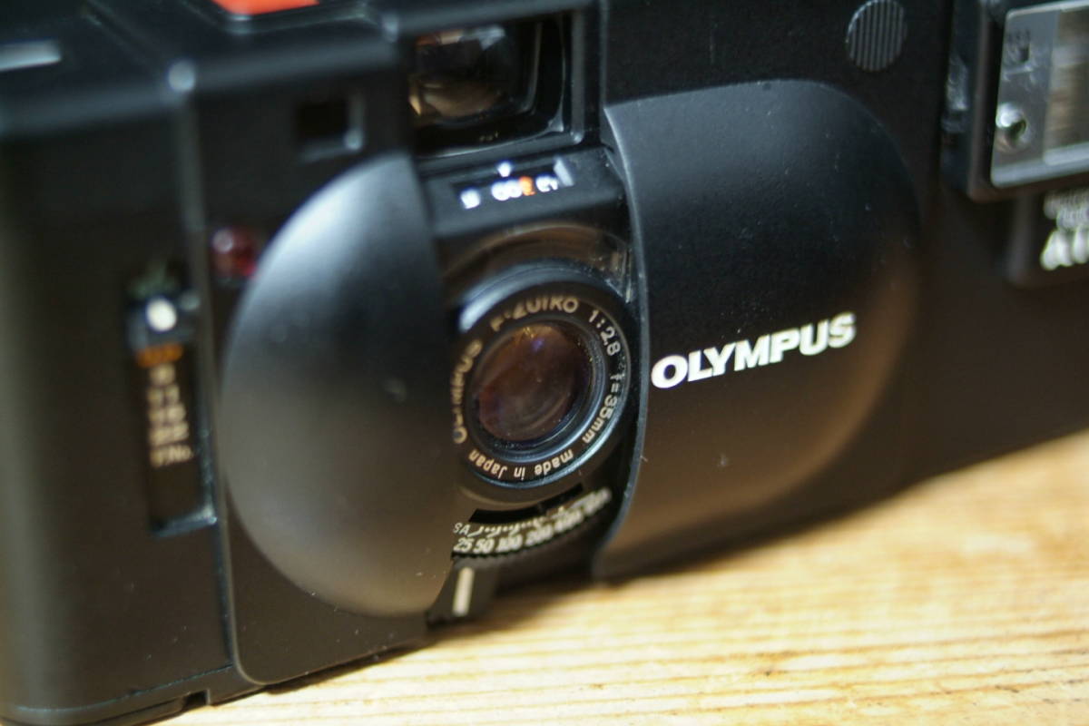 OLYMPUS XA (A11 Electric Flashセット） ジャンク品