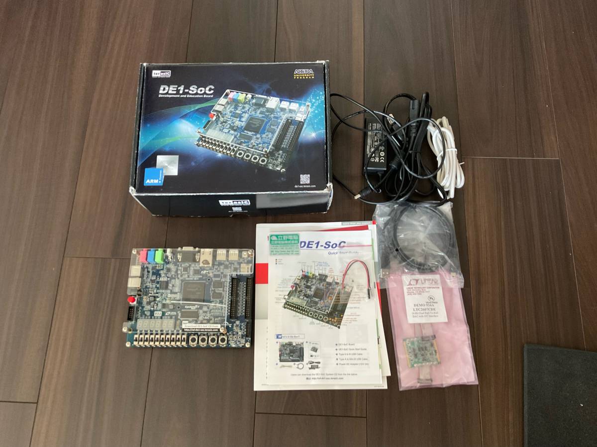 Terasic DE1-SoC FPGA/SoC開発ボード Cyclone V Intel 【公式通販】