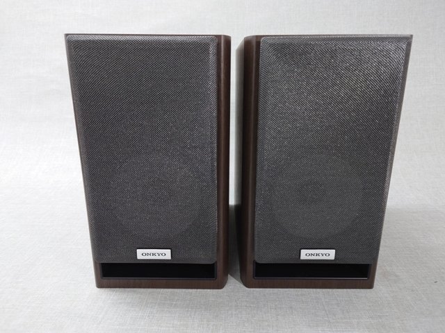 【美品・中古品A】ONKYO スピーカー D-NFR7FX 2ウェイバスレフ型 4 70W 動作確認済み (管理番号：049109)