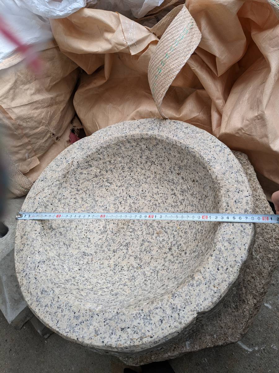 ◆引取限定(大阪)◆石臼　餅つき　水鉢　庭石　めだか鉢　手水鉢　