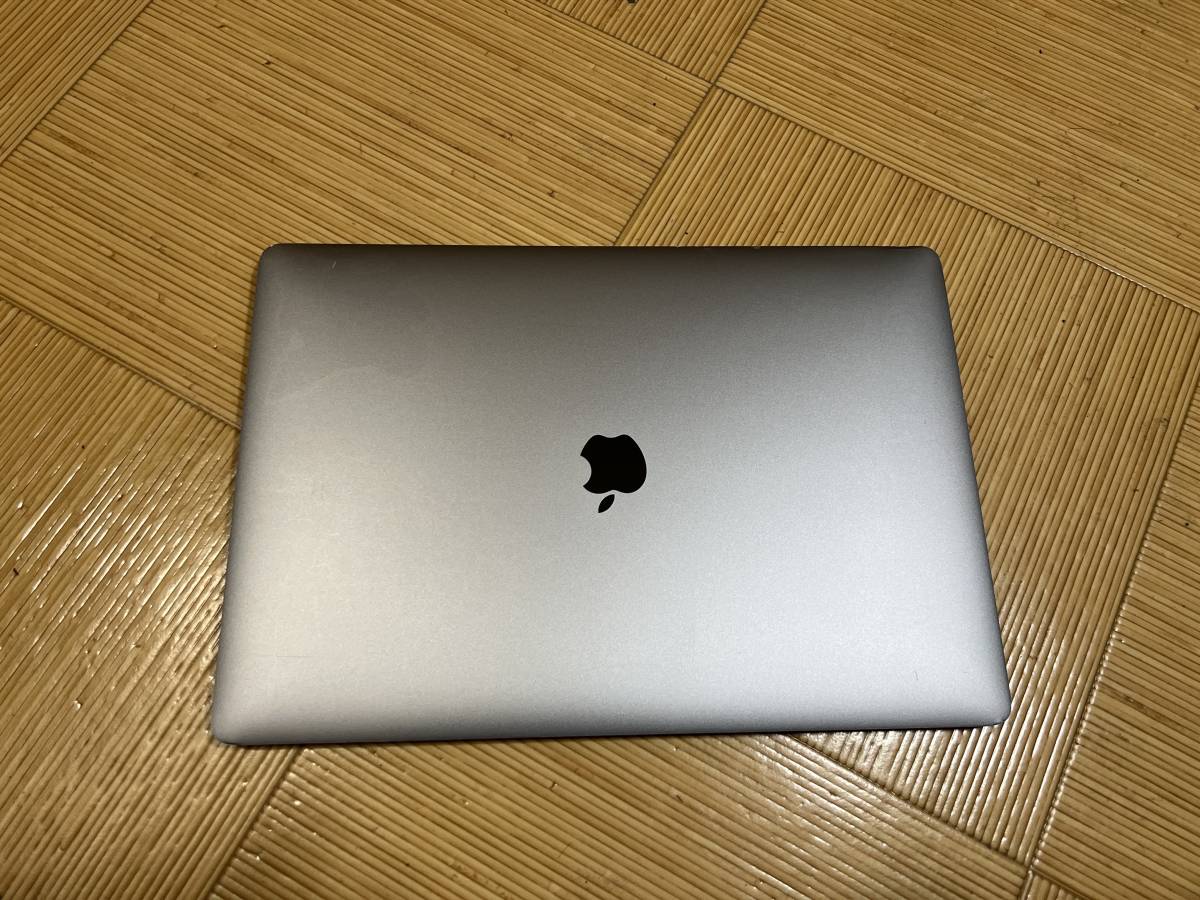 ジャンク Retina MacBook Pro A1990 2018 Core i9 15インチ 005【返品