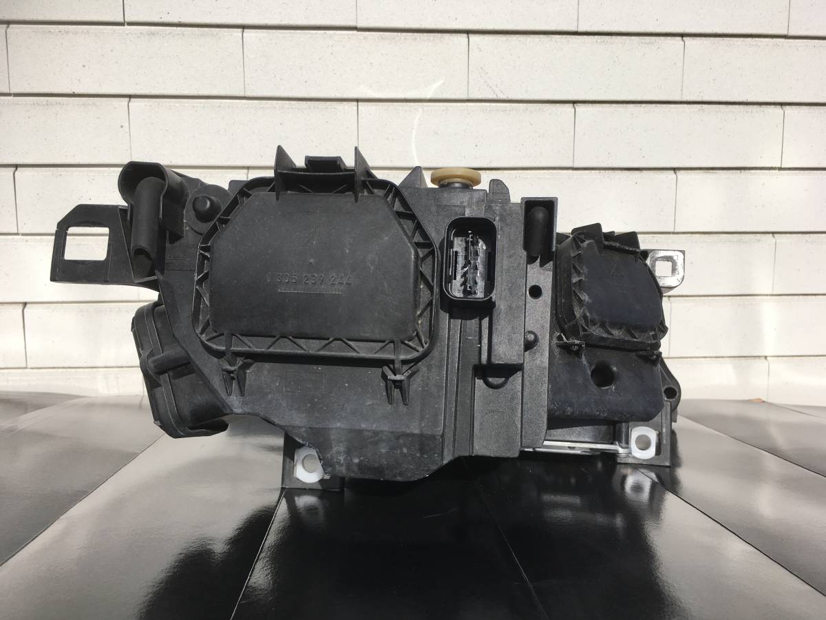 後期 バラストなど付属 E63 E64 LCI BMW 純正 6シリーズ E63E64 ヘッド