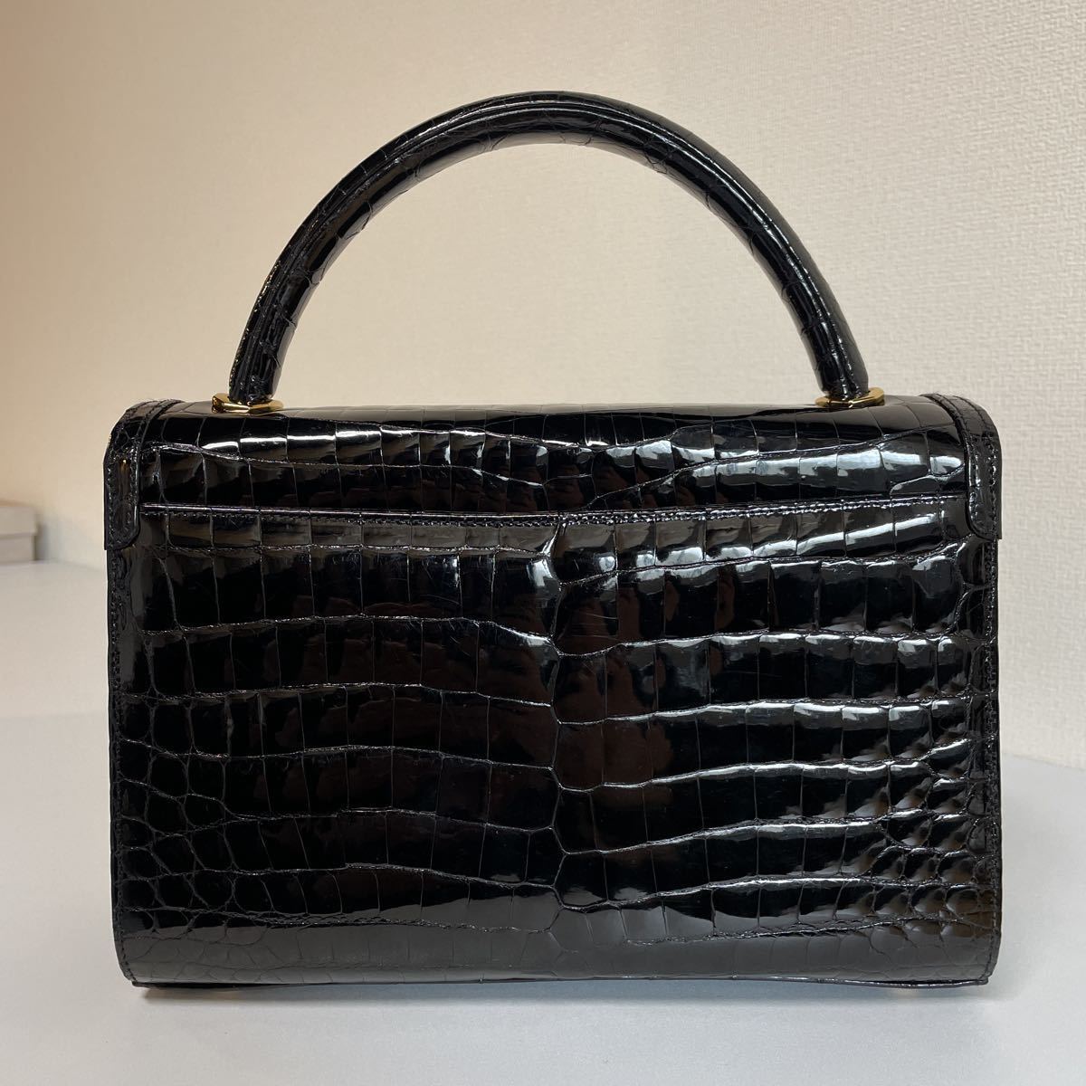 美品 コンテス COMTESSE 最高級 クロコダイル ジャッキー ハンドバッグ 