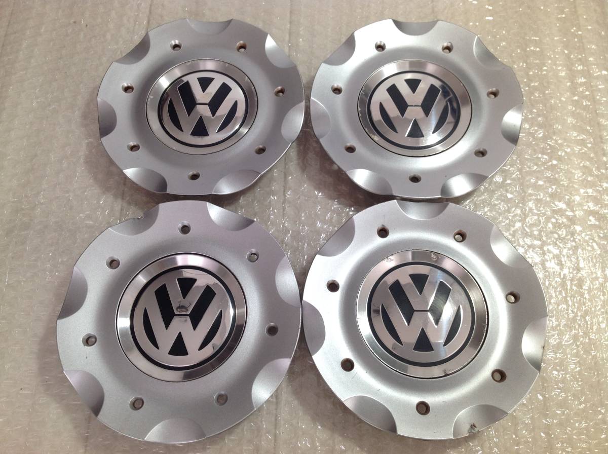 4】 VW フォルクスワーゲン 純正 ホイール センターキャップ 4個/ ホイールキャップ / 中古 純正 センターキャップ VW FAW-VW ハブ 純正15インチ