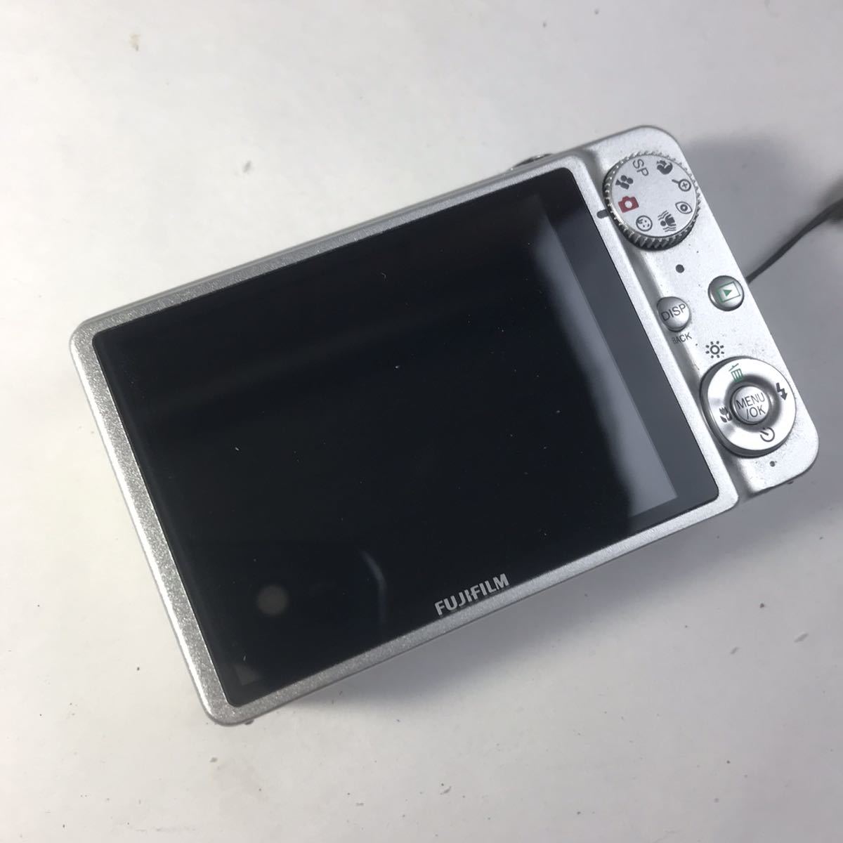 FUJIFILM FINEPIX J150W 富士フイルム コンパクトカメラ シルバー 箱