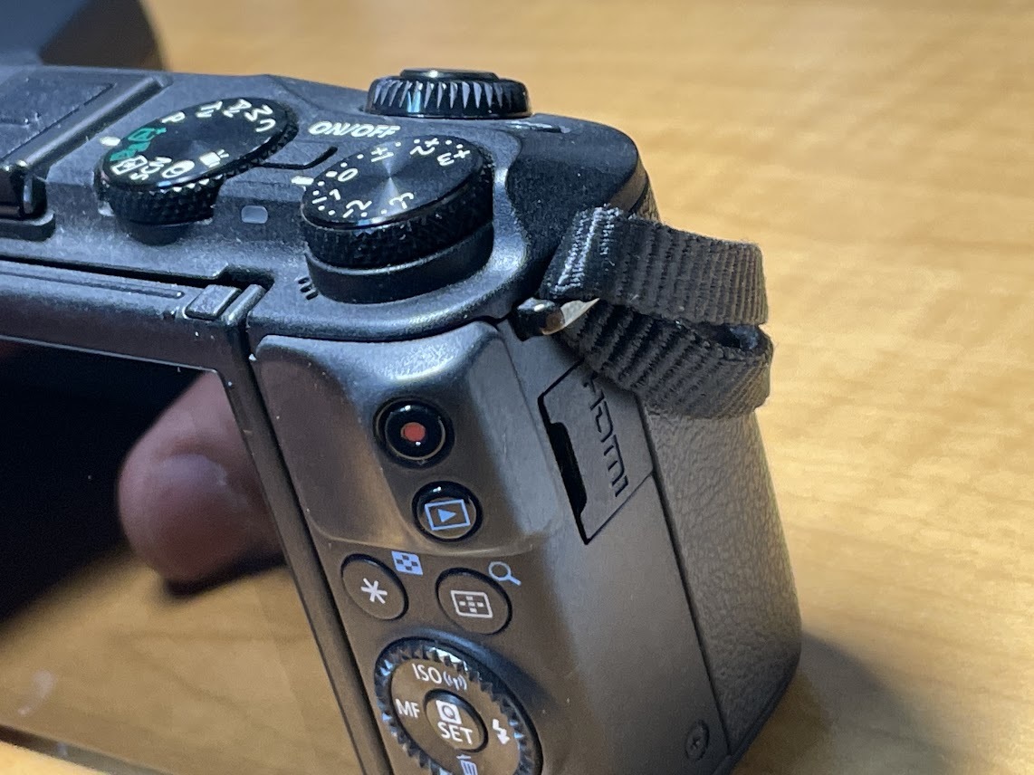 CANON EOS M3 ボディー バッテリー純正付き EOS M3 Canon 充電器 充