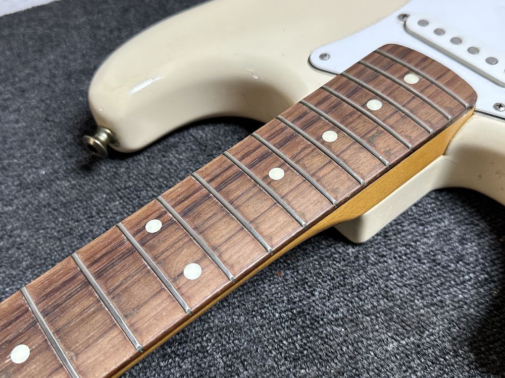 Fender Japan ストラトキャスター Pシリアル Fender Japan Pシリアル
