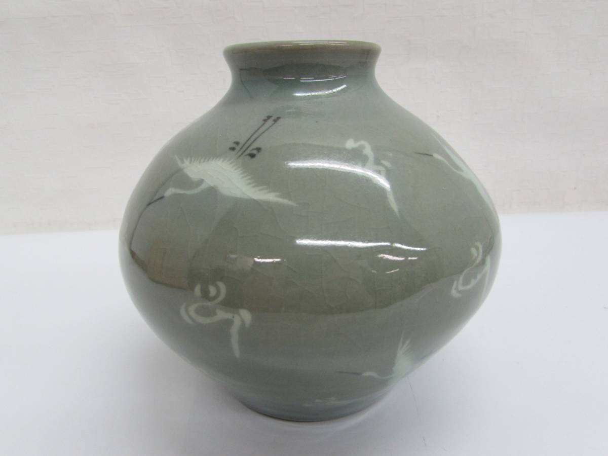文化遺産オンライン 青磁象嵌雲鶴文瓶 雲鶴文の中古品・新品 -高麗青磁