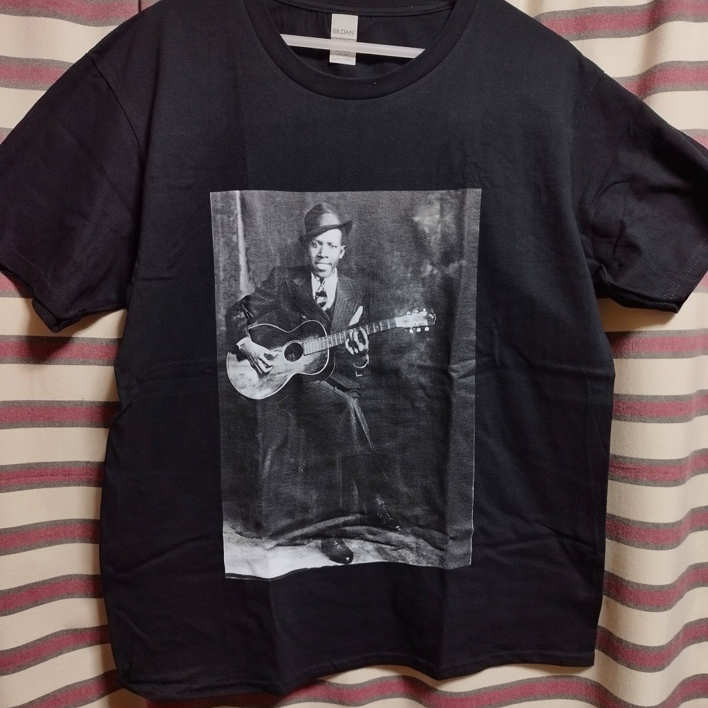 ロバートジョンソン（Robert Johnson) BIGプリントTシャツ【黒 Lサイズ 