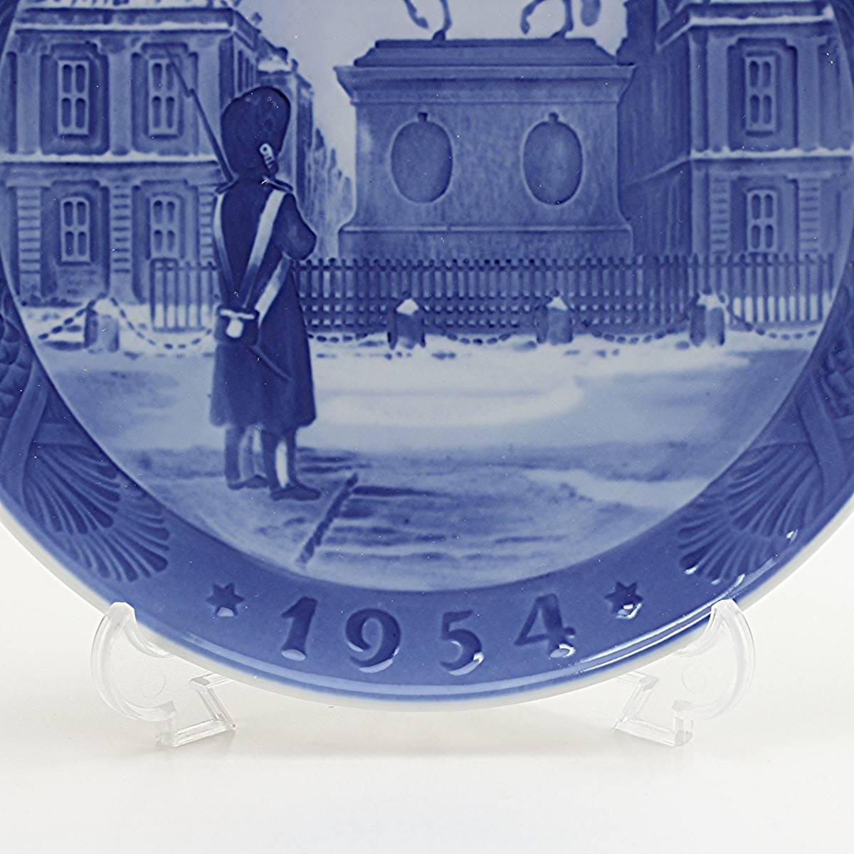 1954年 「アマリエンボー宮殿」 イヤープレート ロイヤルコペンハーゲン 北欧 1954年 ロイヤルコペンハーゲン イヤープレート 「アマリエンボー宮殿