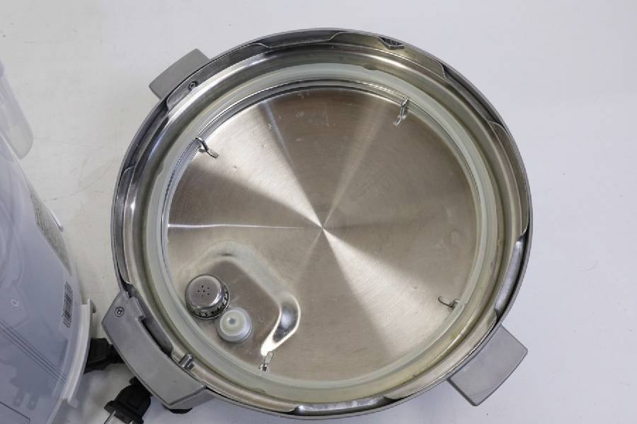 ☆STAR WARS☆R2-D2型 電気圧力鍋 Duo 60 R2D2☆Instant Pot☆544v09 