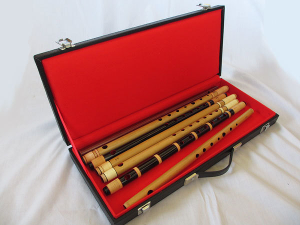 篠笛ケース 横笛入れ(笛ケース/篠笛ケース)ハードケース 黒色