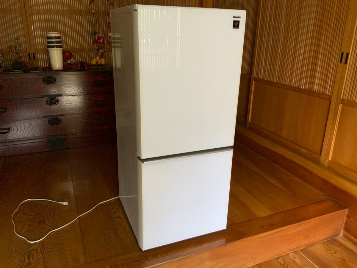 シャープ 2ドア プラズマクラスター 冷蔵庫 SJ-GD14C-W 冷蔵庫 137L SJ