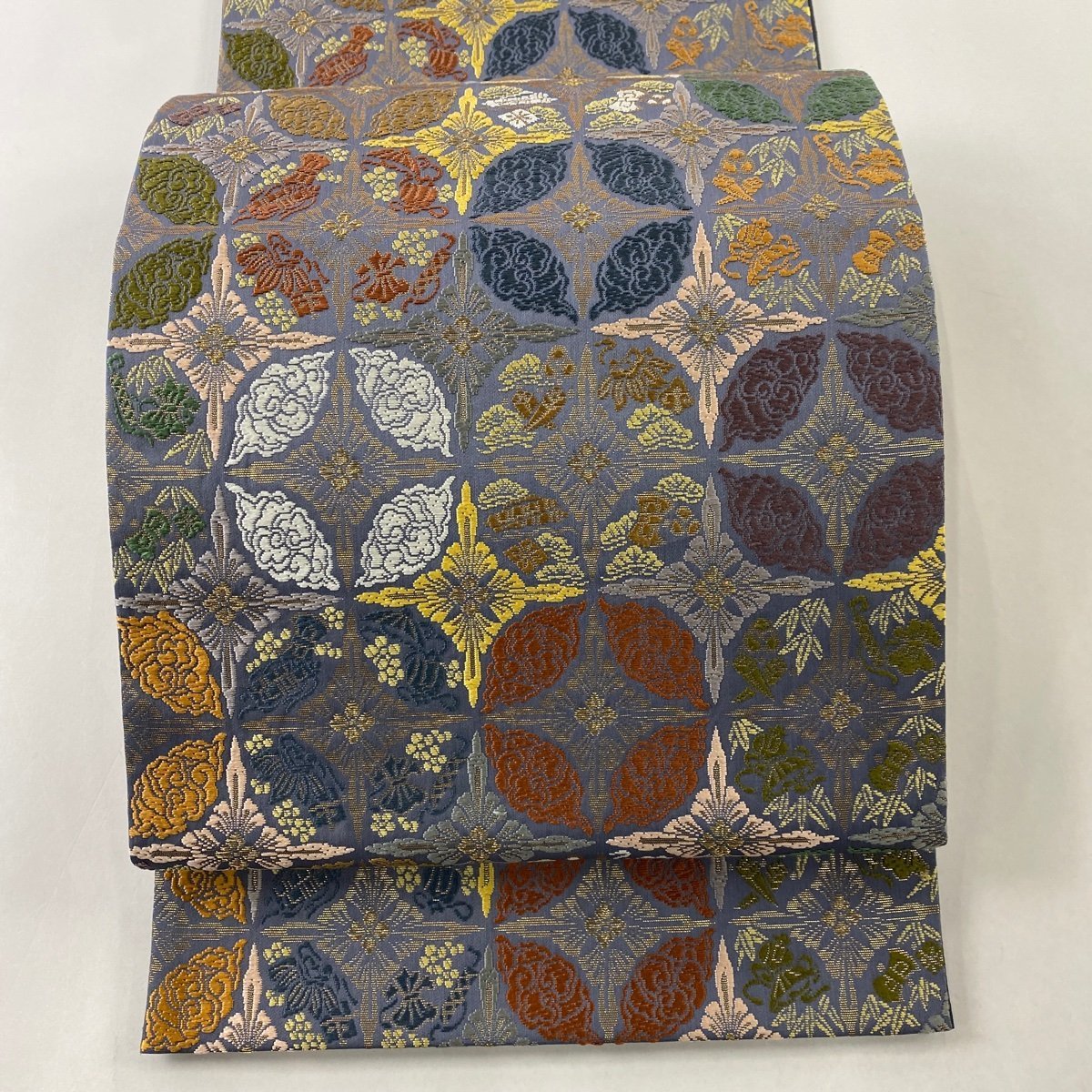 袋帯 美品 秀品 七宝文 宝尽くし 刺繍 箔 青紫 六通 正絹 【中古 