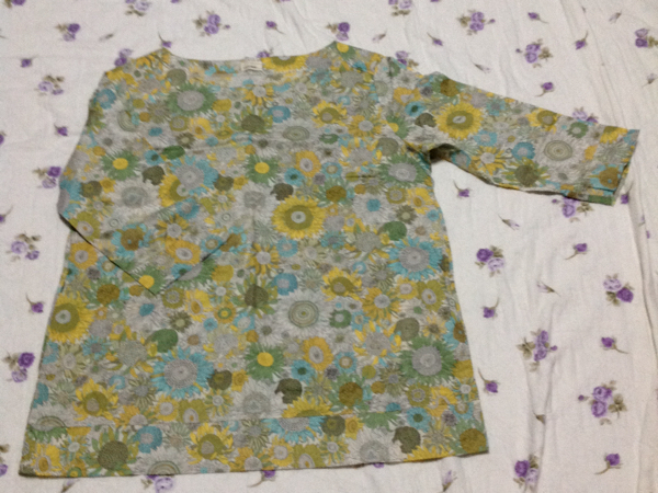 リバティ スモールスザンヌ? チュニック トップス