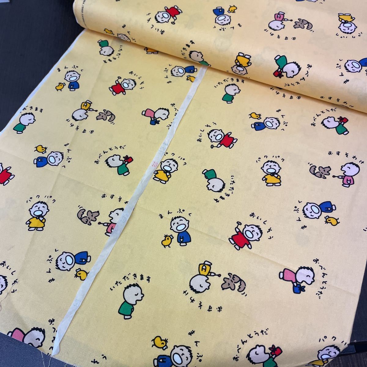 希少】みんなのたあ坊 生地 はぎれ 布 サンリオ レトロ レア sanrio