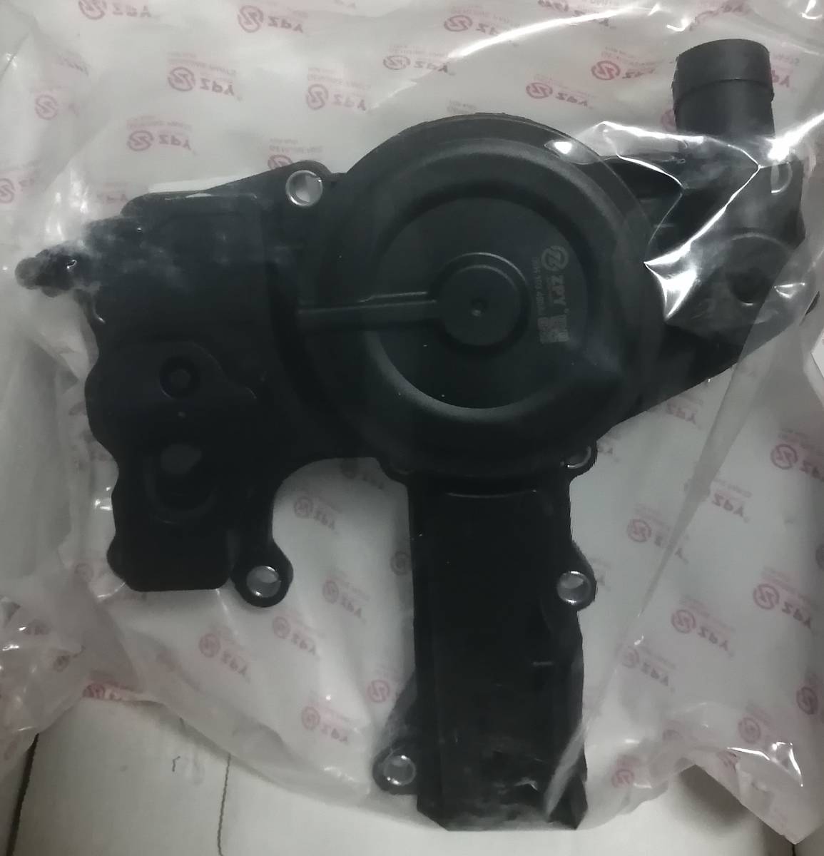 アウディ VW PCVバルブ オイルセパレーター TT 8J ゴルフ6 GTI 1KCCZ ティグアン5N 06H103495AJ 06H103495AD 06H103495H 新品 在庫有り PCV オイルセパレーター | 適用: セパレーター 車＆バイク