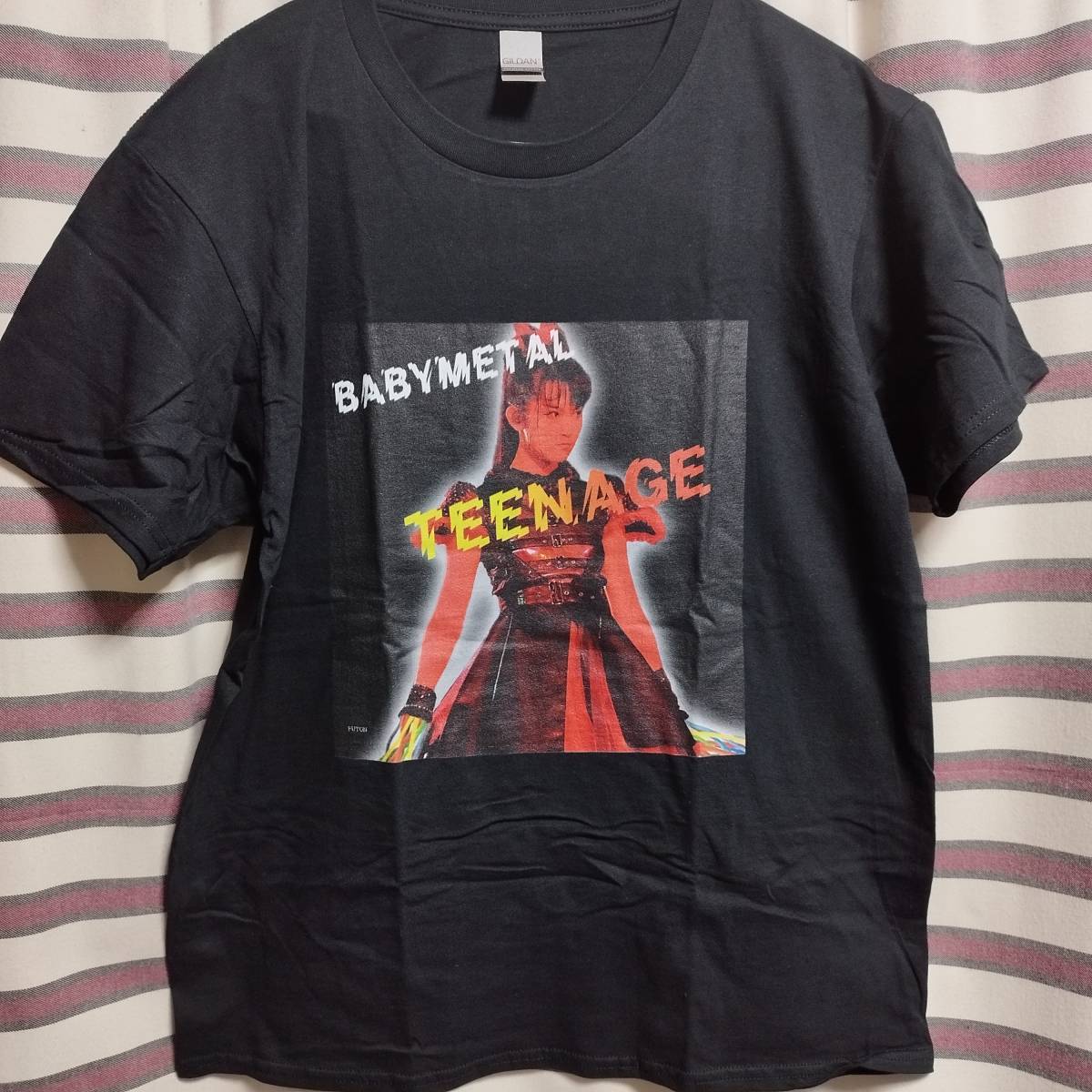 海外製 BABYMETAL ベビーメタル Tシャツ AC/DC 名盤『Powerage / パワーエイジ』黒L 送料無料☆彡新品◇ パロディ バンドTシャツ 