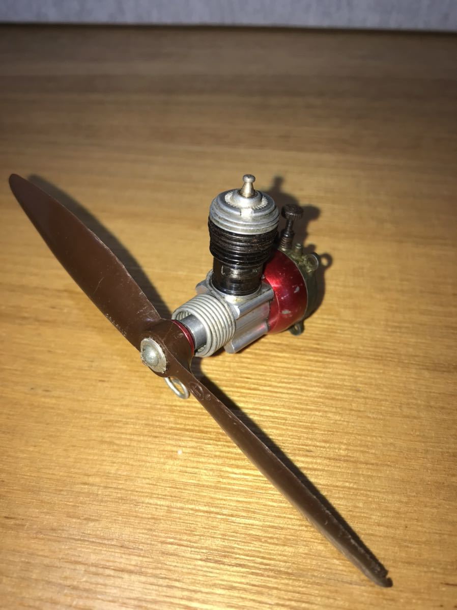 Cox TeeDee 02エンジン プラグ付き COX 02 エンジン 中古品 COX02