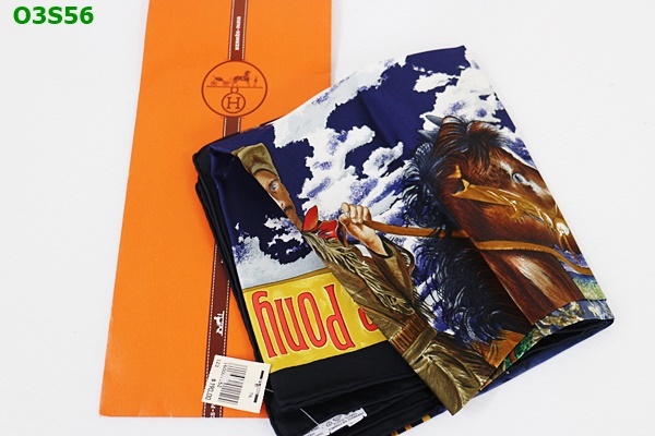 HOT,送料無料 ○佐川急便60サイズ O3S56 スカーフ HERMES エルメス 86.5cm×86.5cm 袋有 タグ付き 現状品