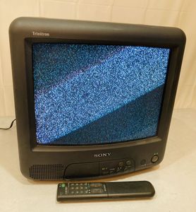SONY KV-14のYahoo!オークション(旧ヤフオク!)の相場・価格を見る