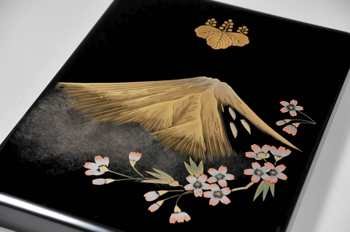 冨田立山作 越前塗 平和の詩沈金 御文庫 共箱 ○ 富士 桜 内閣総理大臣