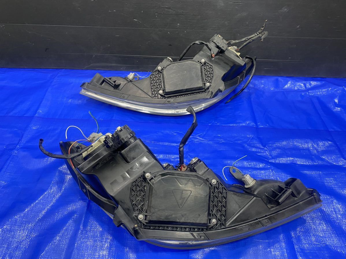 トヨタ エスティマ ACR30W ACR40W 後期 HIDヘッドライト 左右 トヨタ