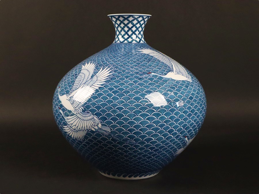 伝統工芸 有田焼 視行窯 池田視行 喜左衛門 作 染付鶴細密絵付花瓶 高