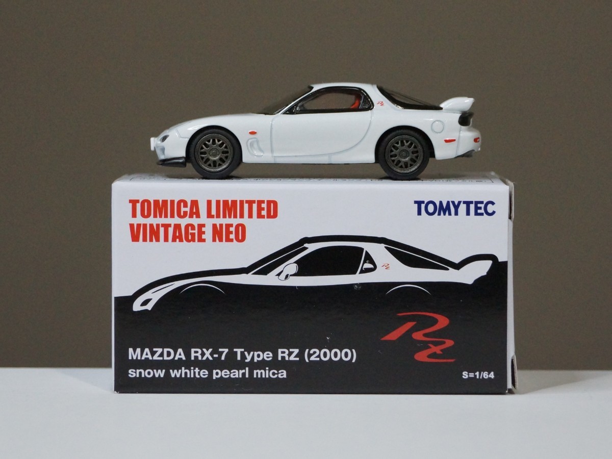 【人気，限定SALE】 TOMYTEC 1/64 トミカ リミテッドヴィンテージ NEO マツダ RX-7 Type RZ 2000 スノーホワイトパールマイカ 香港限定(トミカリミテッド)｜売買されたオークション情報、yahooの商品情報をアーカイブ公開 トミカリミテッド