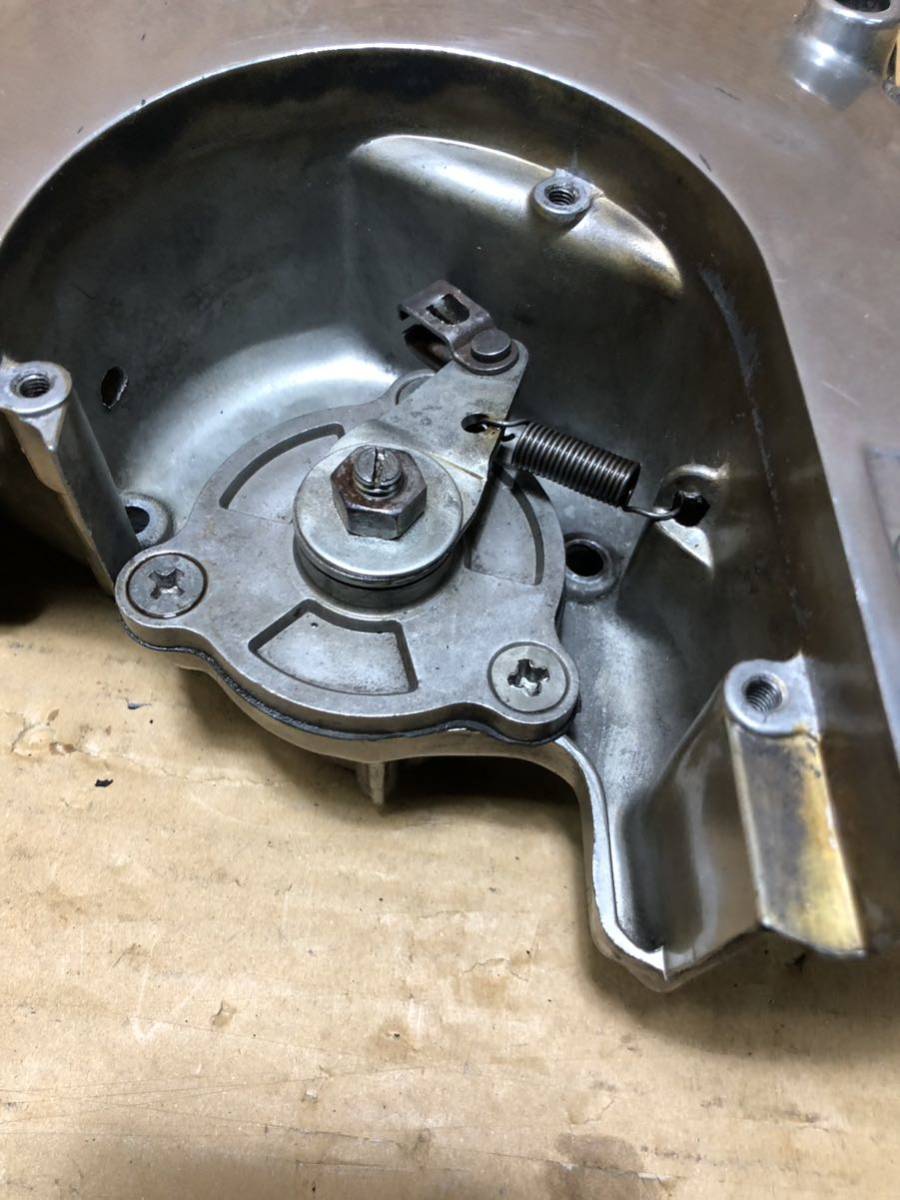 C13# 64 GS750 スプロケカバー スプロケットカバー クラッチ レリーズ