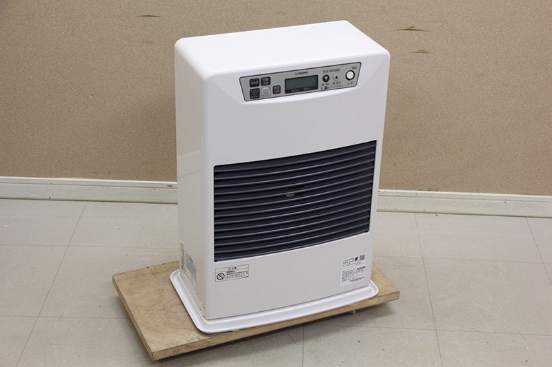 中古　サンポット　ＦＦストーブ　FF-4211TL 2020年製造 中古 サンポット FFストーブ FF-4211TL 2020年製造 中古 サンポット