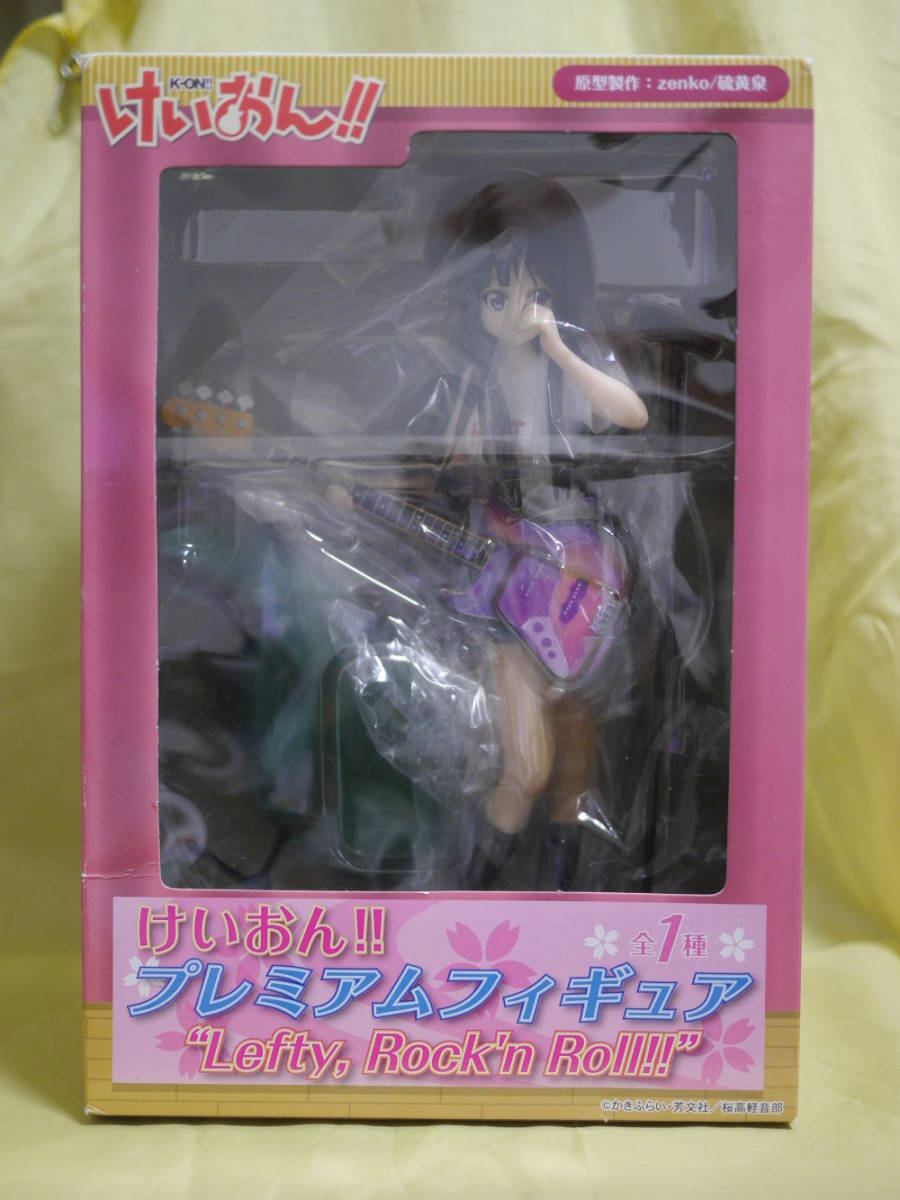 中古美品 けいおん プレミアムフィギュア 秋山澪(あずにゃん) Lefty