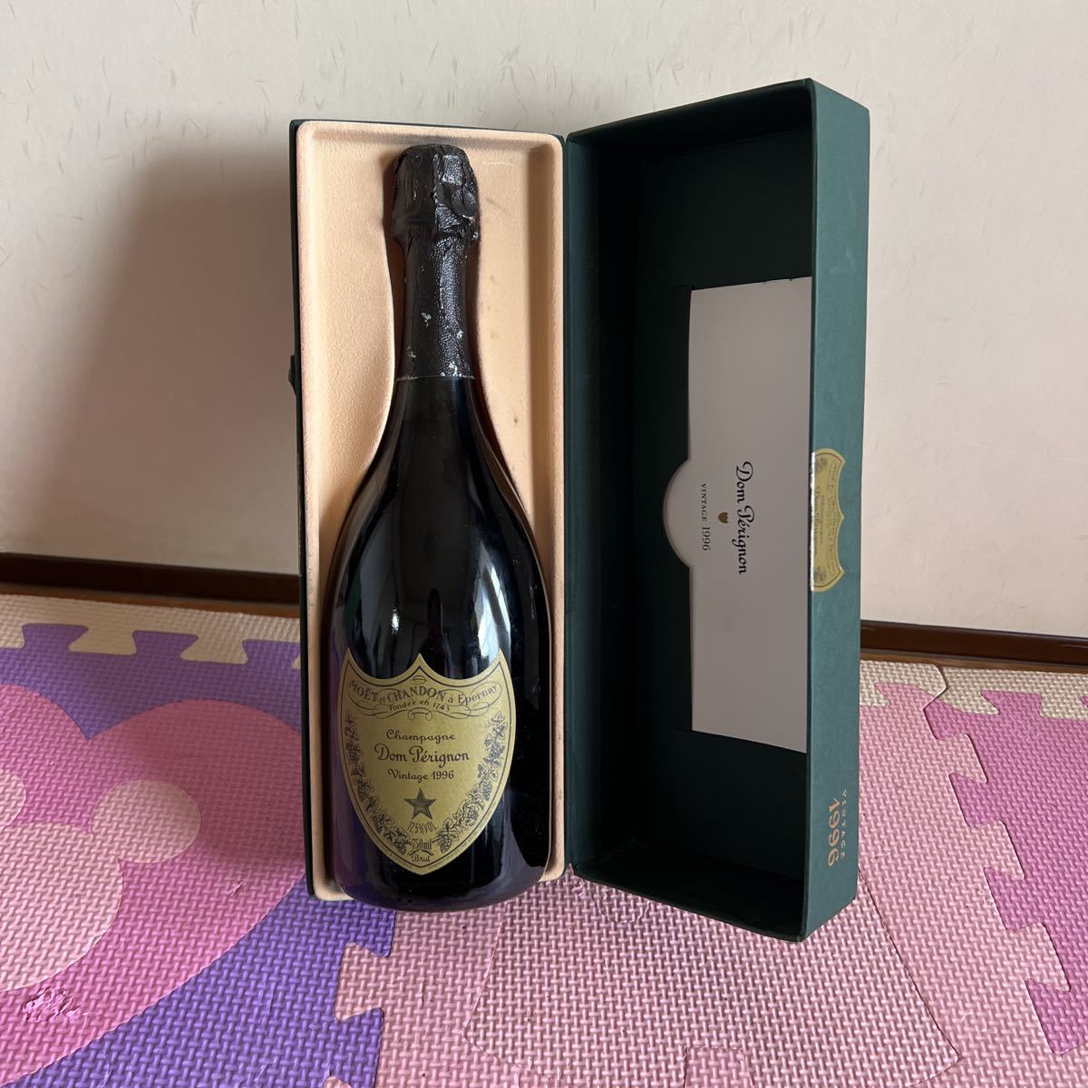 未開栓 Dom Perignon VINTAGE ドンペリニヨン ヴィンテージ 1996 ご覧