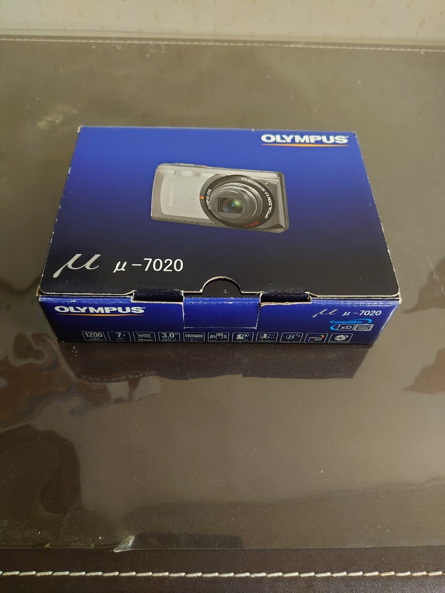 【未使用品】OLYMPUS オリンパス デジタルカメラμ-7020新品未使用品