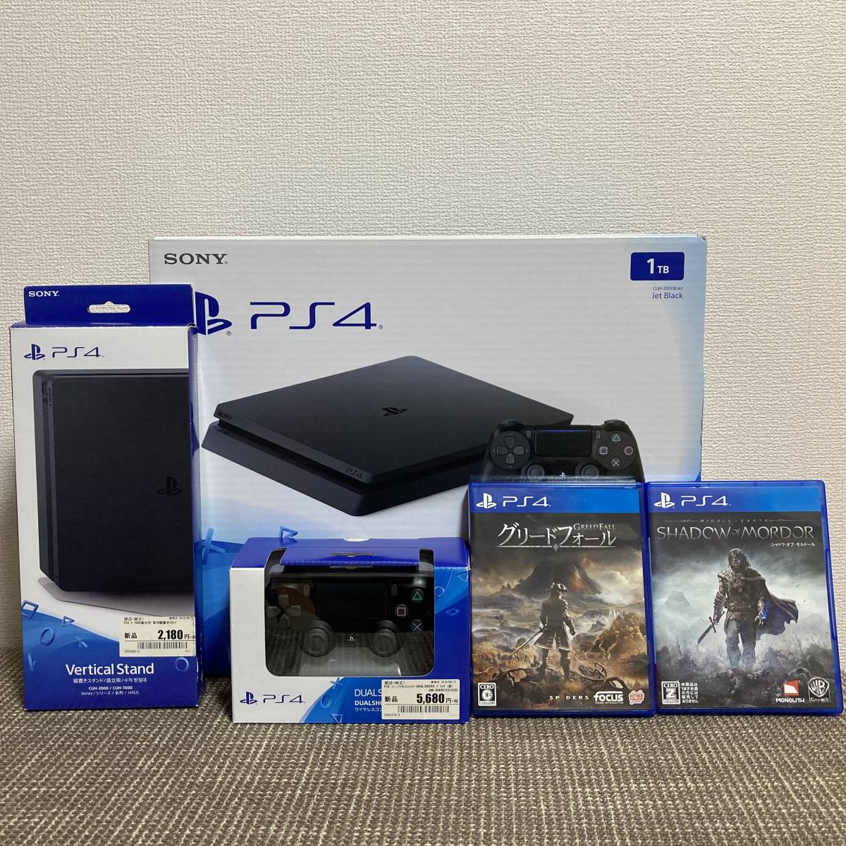 動作確認済 PS4 HDD 1TB CUH-2000B Jet Black SONY PlayStation4 プレステ４ コントローラー スタンド ソフト ゲーム まとめ