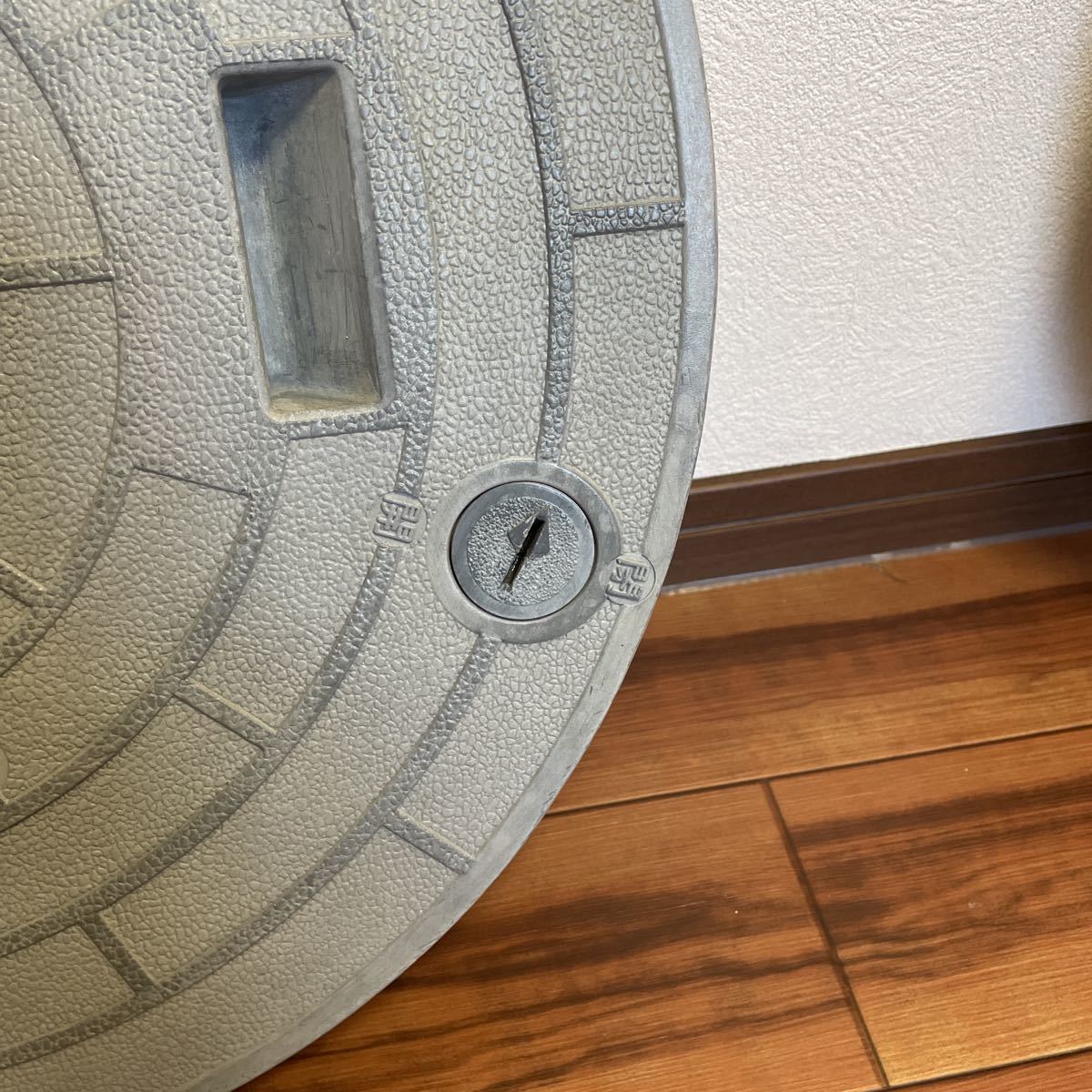 フジクリーン 浄化槽 蓋(フタ) FRP製 ロック付き 蓋（フジクリーン）2