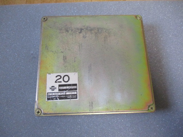 フェアレディz・Z32・300ZX 日産純正 M-070 Z32 GZ32 VG30 ECU コンピュータ NA 中期 23710 40P00 美中古