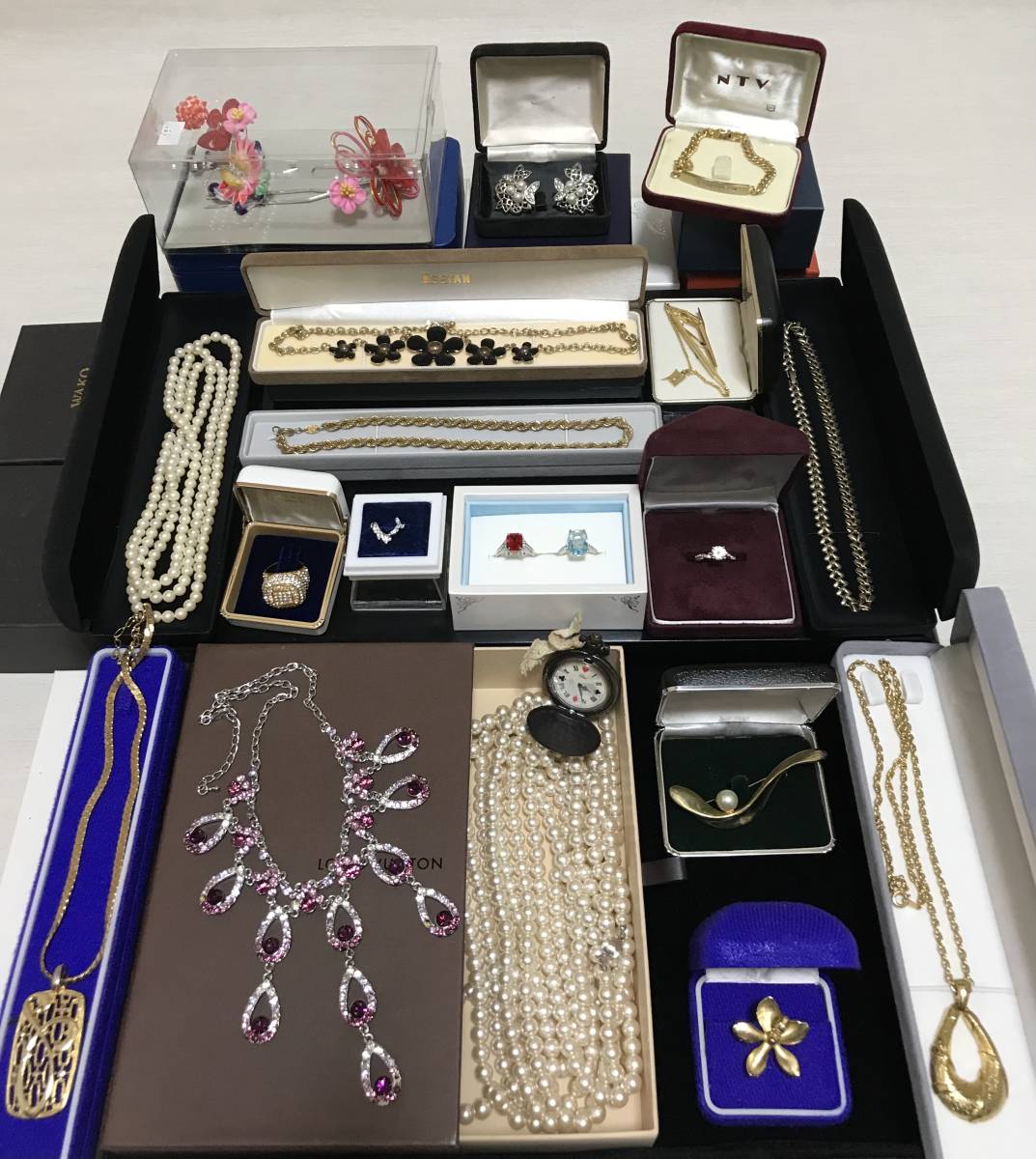 旧家整理品 大量アクセサリーまとめ いろいろ刻印 箱付き 【公式通販】