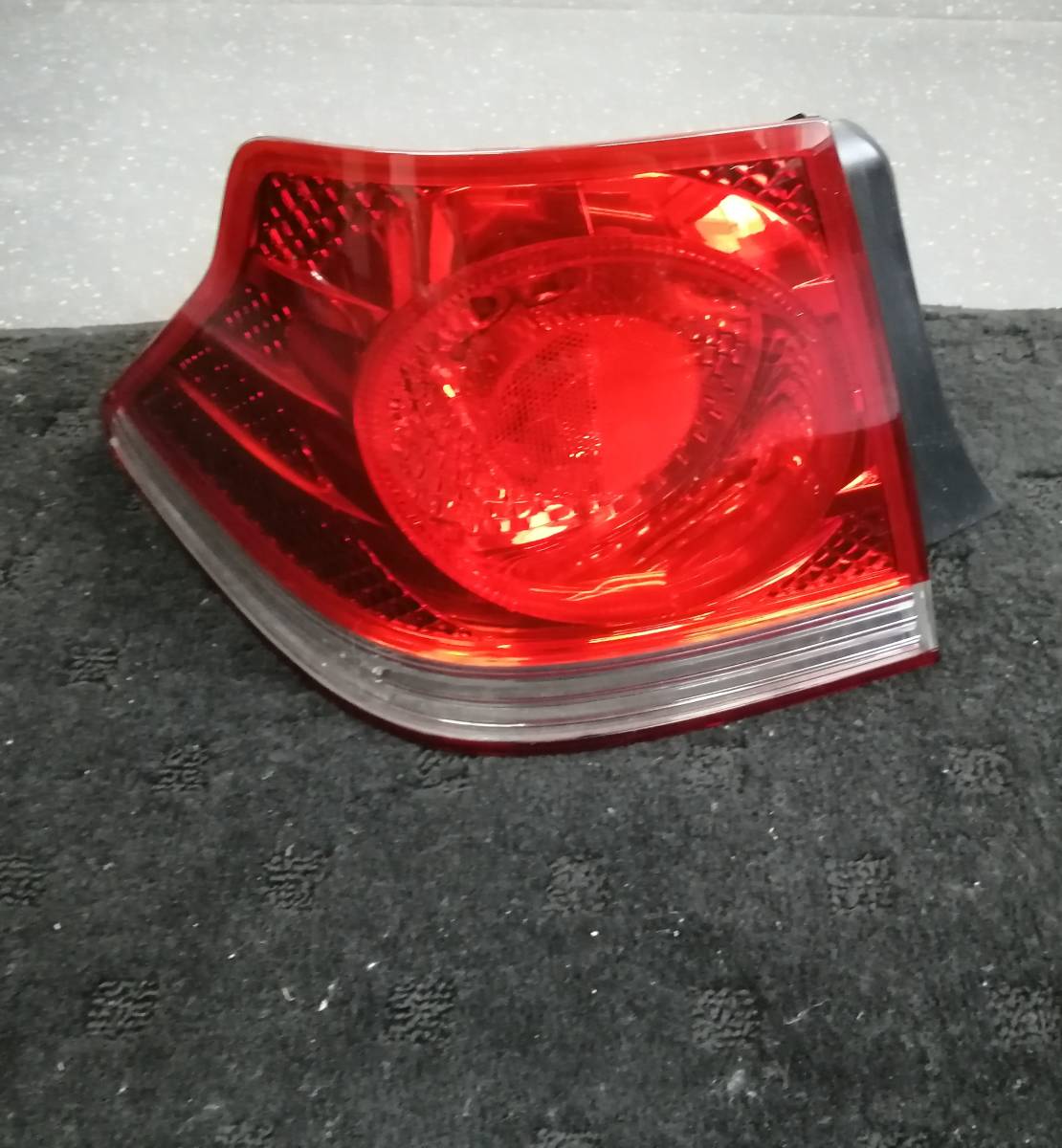 トヨタクラウンアスリート GRS180 GRS181 LEDテールランプ左 ICHKOH 30