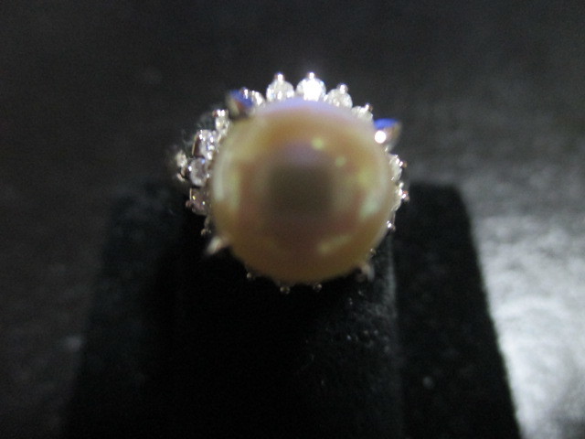 新品　Pｔ９００　あこや真珠　８．５㎜珠リング　D・０，２６Ct　６，４２g　刻印あり　新作試作品につき格安出品