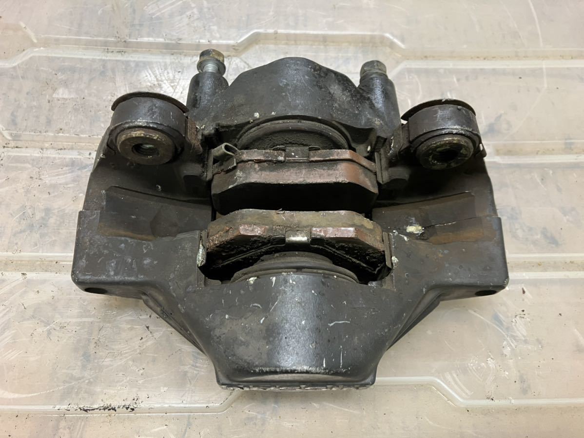 日産純正　2potキャリパー　対抗　シルビア　スカイライン 日産純正 32 スカイライン ターボ リア 2POT キャリパー 左 助手席側