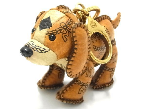 MCM 犬型レザーキーホルダー 【公式通販】 MCM 犬 キーホルダー