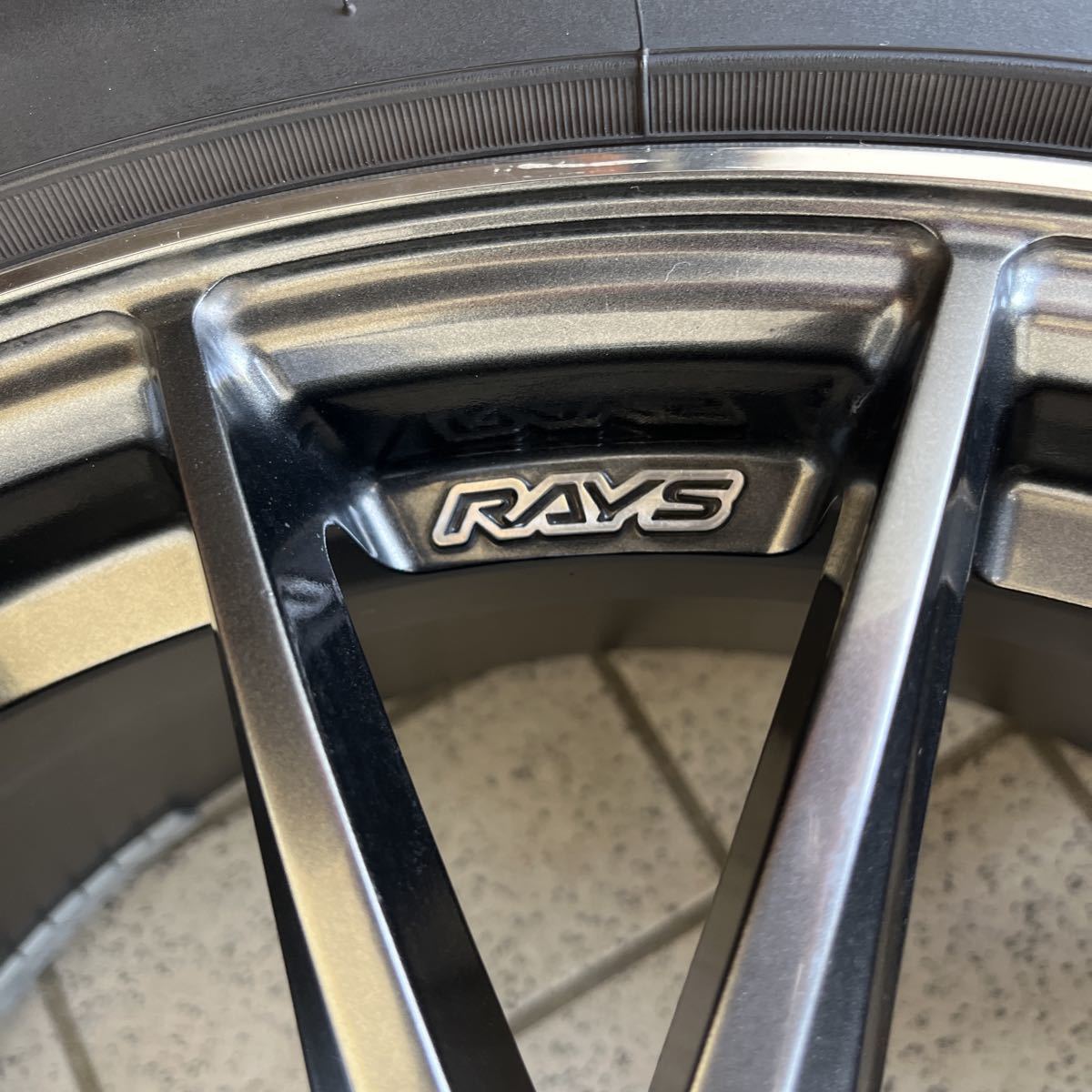 美品 RAYS HOMURA 2×9 225/55R19 19×8J +38 5H PCD114.3 レクサス NX