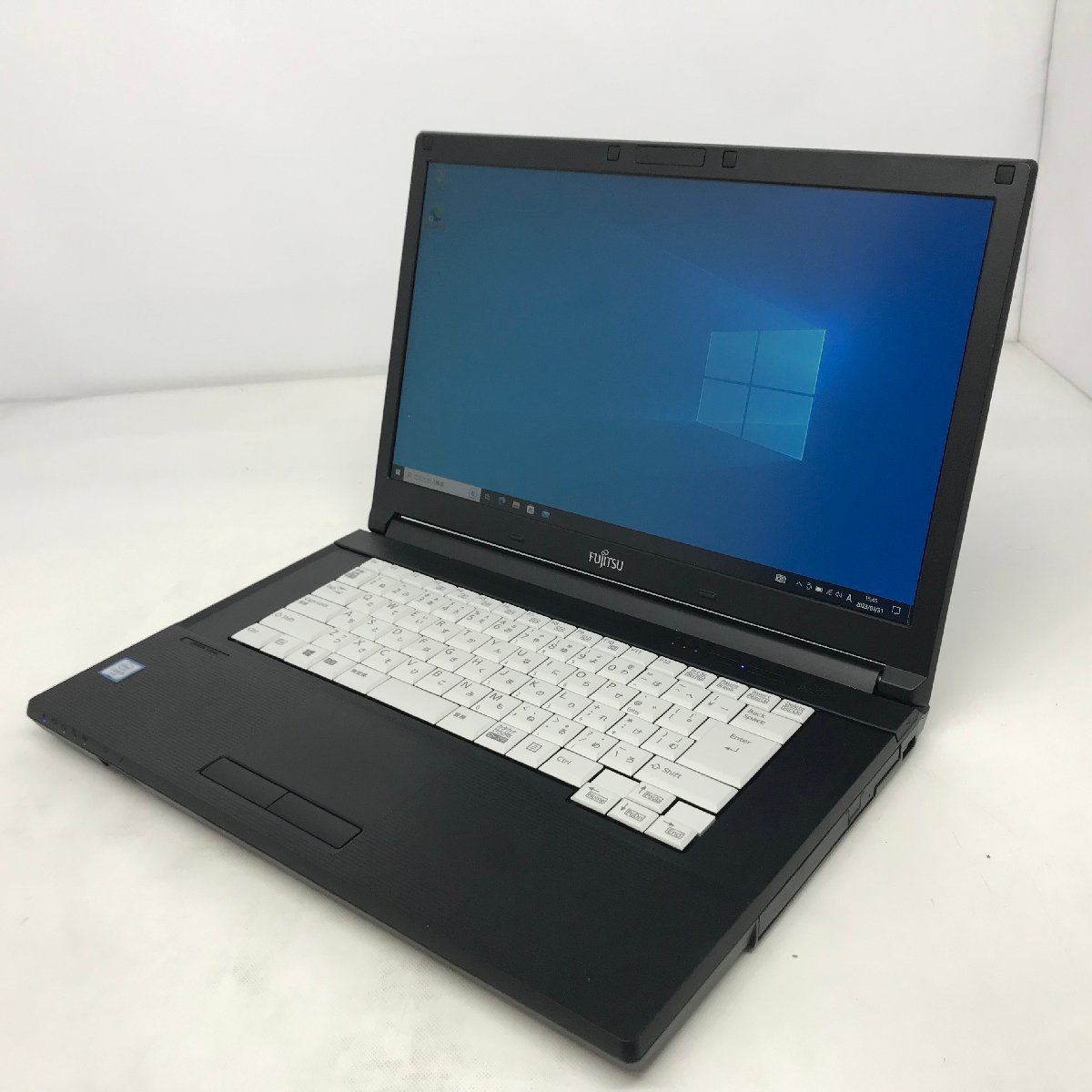 ◎富士通 LIFEBOOK A576/P /FMVA16007/Intel Core i5-6300U/メモリ4GB