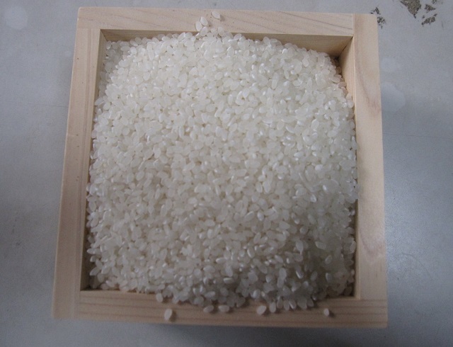 鳥取県令和4年産　新米ひとめぼれ玄米30ｋｇ　減農薬　送料・精米無料